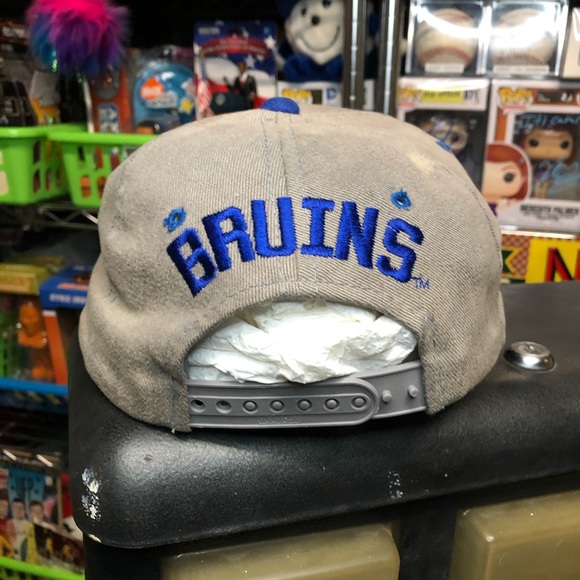 Vtg UCLA Bruins Embroidered Logo Snapback Baseball Cap Hat - Picture 6 of 10